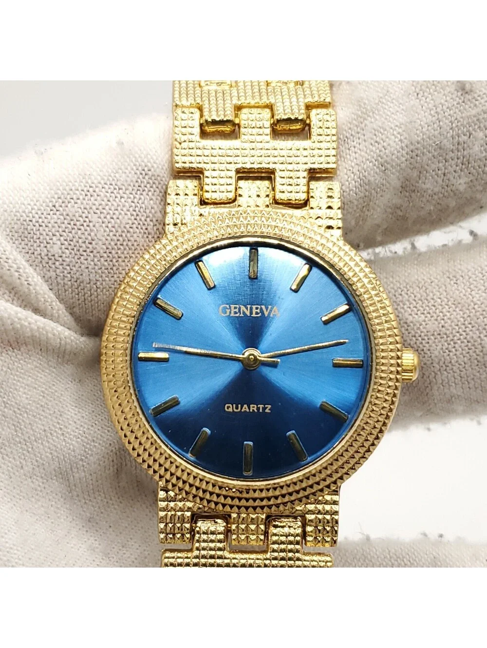 Geneva Quartz Watch Women 31mm Gold Tone Blue Dial New Battery